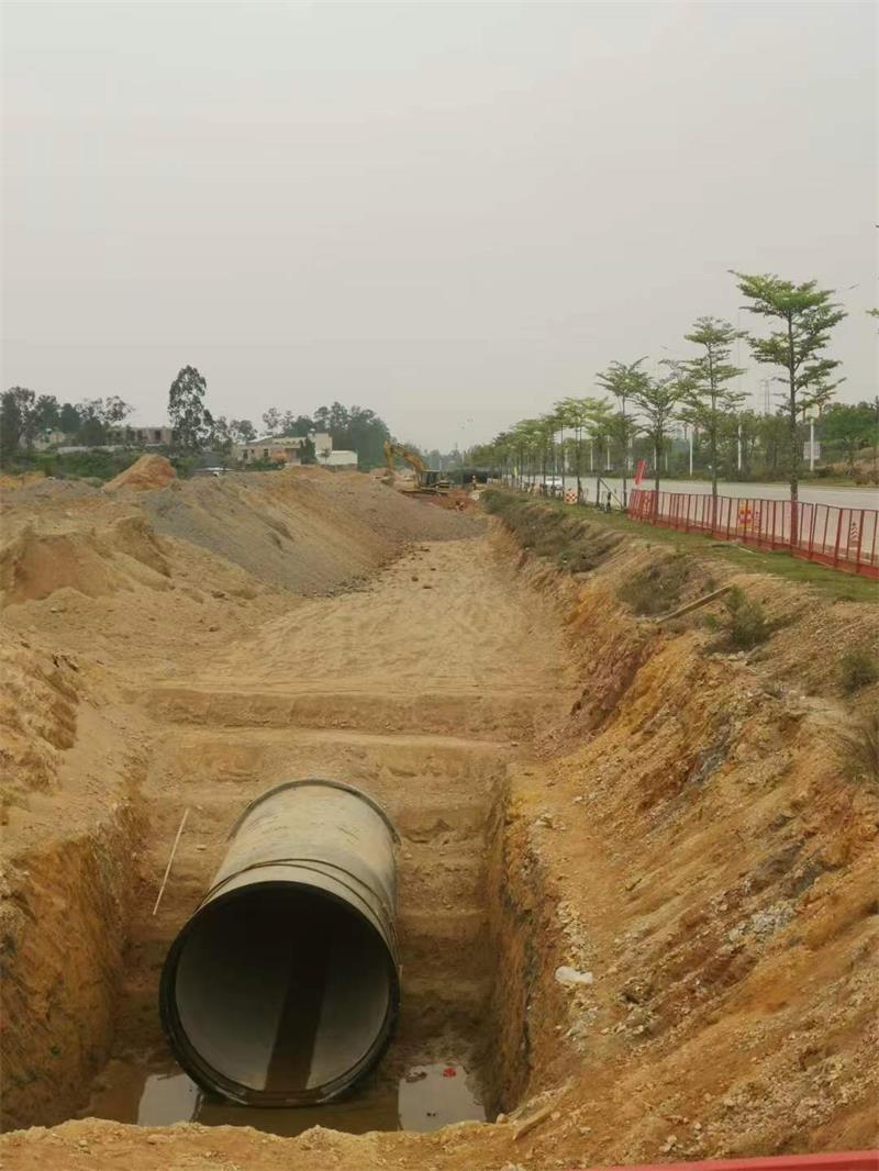 山东烟台地下综合管廊建设项目安装球墨铸铁管（DN1200）